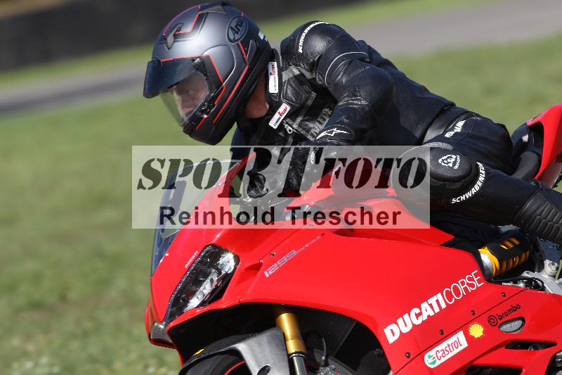 Archiv-2022/57 29.08.2022 Plüss Moto Sport ADR/Freies Fahren/99